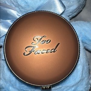 Beautiful Too Faced Chocolate Soleil Matte Bronzer (Medium to Deep)